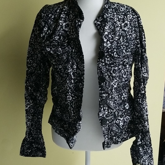 Relativity Jacket - Picture 2 of 10